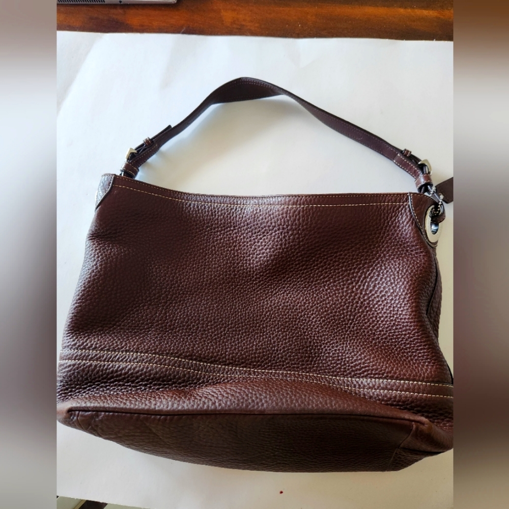 Coach vintage brown leather purse shoulder purse.